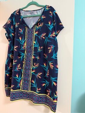 Lands' End Navy Floral V-Neck Tunic with Teal and Yellow Accents